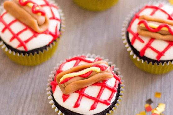 National Hotdog Day Official Hotdog Cupcakes National Hotdog Day Official Hotdog Cupcakes