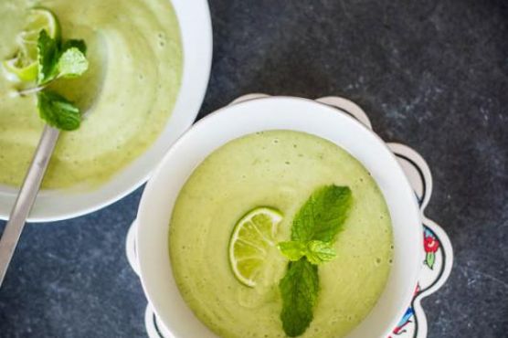 No-Cook Refreshing Mint Avocado Chilled Soup No-Cook Refreshing Mint Avocado Chilled Soup