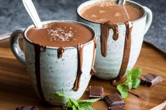 Vegan Peppermint Hot Chocolate Vegan Peppermint Hot Chocolate