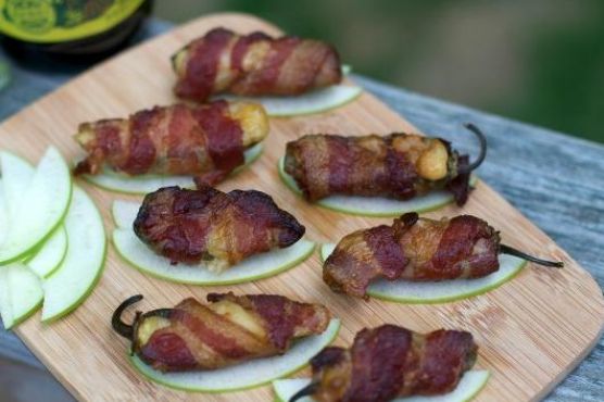 Smoked Jalapeño Poppers with Bacon, Apple, and Brie