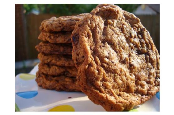 Chocolate Chip Strawberry Crunch Cookies
