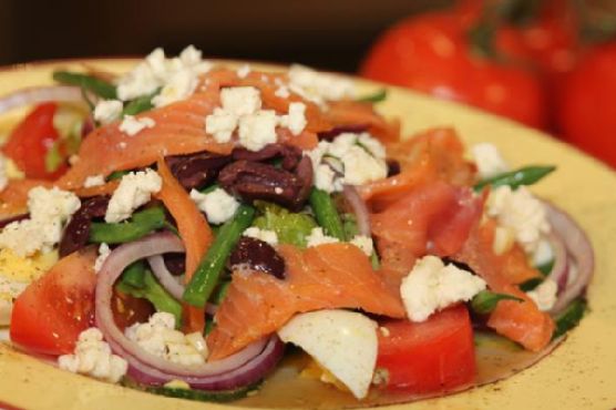 Alaskan Smoked Salmon Nicoise Salad With Alouette Crumbled Feta