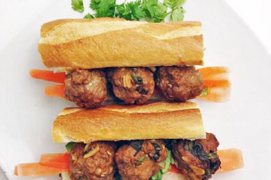BahnMi Meatball Sub BahnMi Meatball Sub