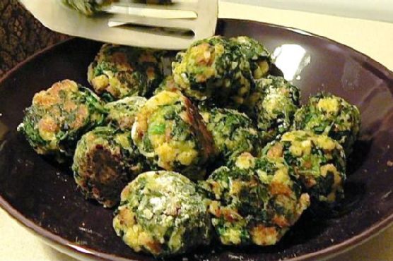 Becky Bergstrom's Spinach Balls Becky Bergstrom's Spinach Balls