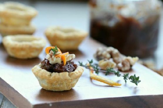 Blue Cheese Tartlets With Fig Jam and Walnuts Blue Cheese Tartlets With Fig Jam and Walnuts