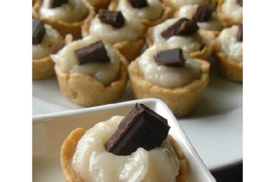 Coconut Custard Tarts With Dark Chocolate Coconut Custard Tarts With Dark Chocolate
