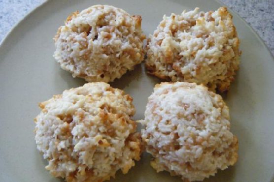 Coconut Toffee Macaroons Coconut Toffee Macaroons