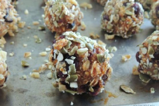 Cranberry Pumpkin Spice Energy Bites Cranberry Pumpkin Spice Energy Bites