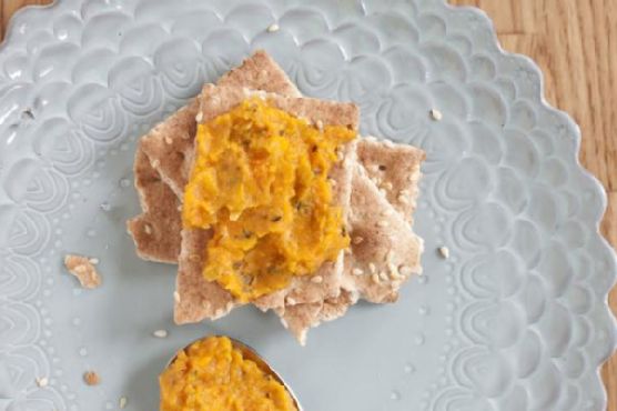 Garlicky Carrot Spread