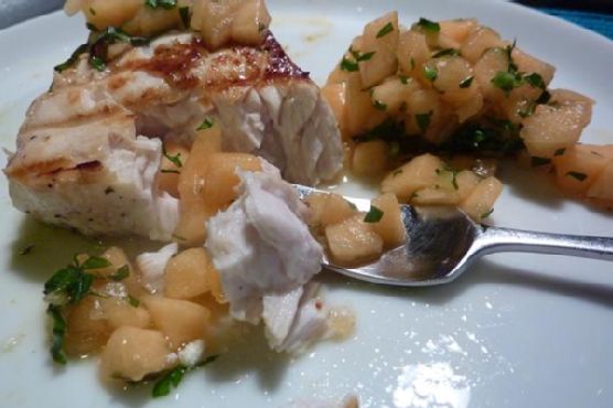 Grilled Swordfish With Melon-Mint Salsa