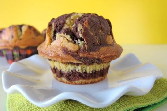 Jumbo Size Yogurt Marble Cupcakes Jumbo Size Yogurt Marble Cupcakes