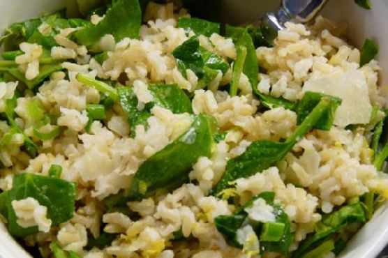 Lemony Brown Rice With Baby Spinach