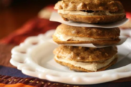 Maple-Nut Oatmeal Cream Pies