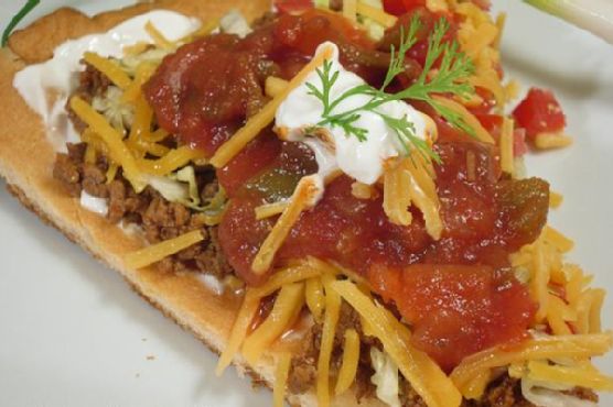 Mexican Fiesta Salad Pizza Mexican Fiesta Salad Pizza