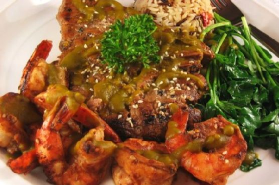 Grilled Tuna and Shrimp With Mint Pumpkin Sauce Grilled Tuna and Shrimp With Mint Pumpkin Sauce