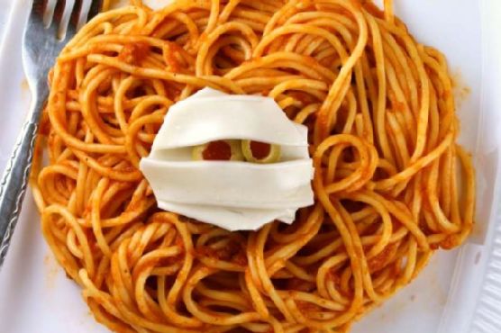 Mummy Meatballs with Spaghetti Mummy Meatballs with Spaghetti