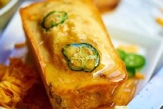 One Bowl Jalapeno Cheddar Cornbread One Bowl Jalapeno Cheddar Cornbread