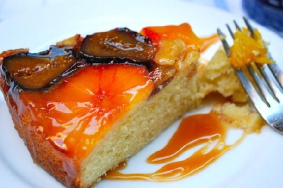 Orange-Fig Teacake with Caramel Glaze Orange-Fig Teacake with Caramel Glaze