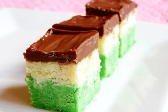 Pandan, Coconut and Chocolate Burfi Pandan, Coconut and Chocolate Burfi