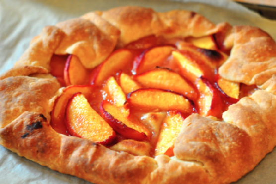 Peach Crostata