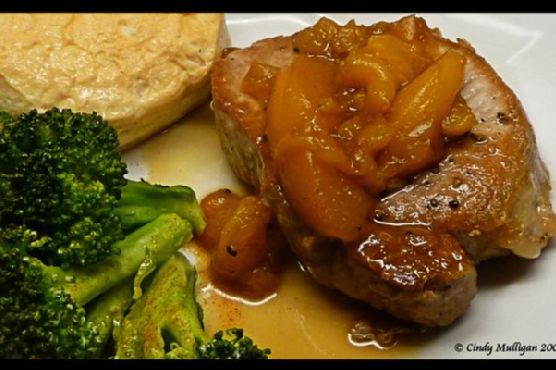 Pork Chops With Bourbon Peach Glaze Pork Chops With Bourbon Peach Glaze