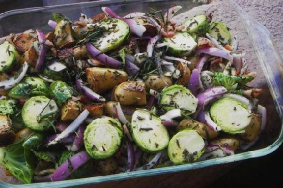 Roasted Fingerling Potatoes and Brussels Sprouts Roasted Fingerling Potatoes and Brussels Sprouts