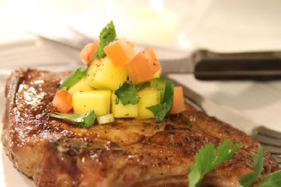 Seared Pork Chops with Mango Salsa Seared Pork Chops with Mango Salsa