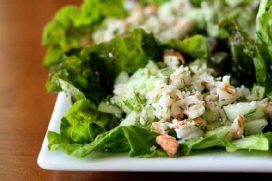 Shrimp and Cucumber Lettuce Wraps With Fresh Dill Shrimp and Cucumber Lettuce Wraps With Fresh Dill