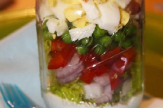 Southern 7 Layer Salad in a Mason Jar Southern 7 Layer Salad in a Mason Jar