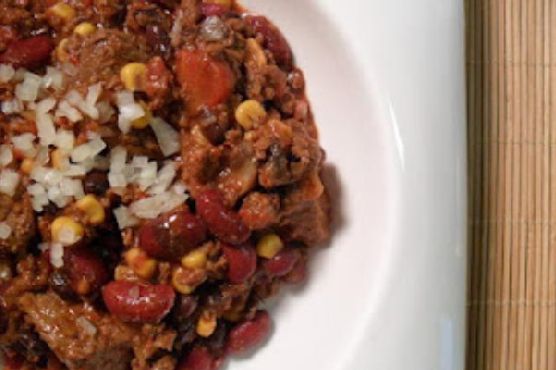 Spicy Chili w Boneless Beef Short Ribs Spicy Chili w Boneless Beef Short Ribs