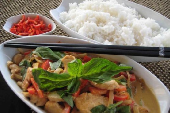 Thai Basil Chicken With Green Curry Thai Basil Chicken With Green Curry