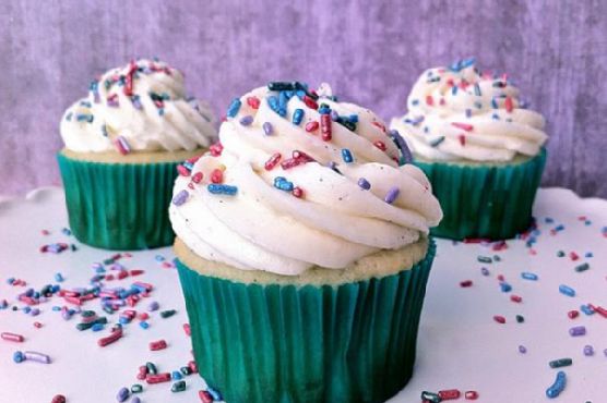 Vanilla Bean Cupcakes Vanilla Bean Cupcakes