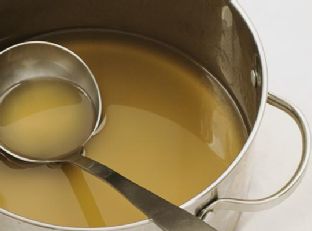 White Veal Stock (Fond Blanc De Veau)